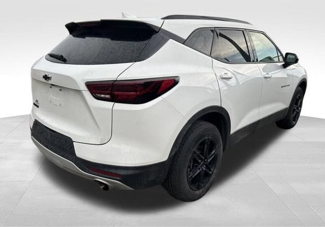 chevrolet blazer 2024 3GNKBCR44RS217378 image chevrolet blazer 2024 3GNKBCR44RS217378 image