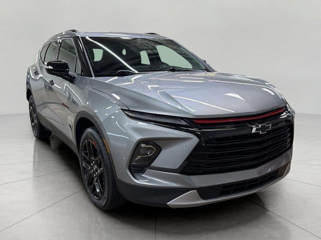 chevrolet blazer 2024 3GNKBJR43RS196138 image chevrolet blazer 2024 3GNKBJR43RS196138 image