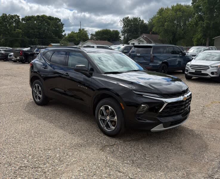 chevrolet blazer 2024 3GNKBCR43RS166360 image chevrolet blazer 2024 3GNKBCR43RS166360 image