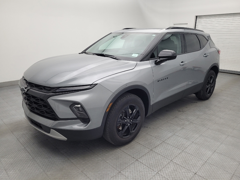 chevrolet blazer 2024 3GNKBCR40RS169975 image chevrolet blazer 2024 3GNKBCR40RS169975 image