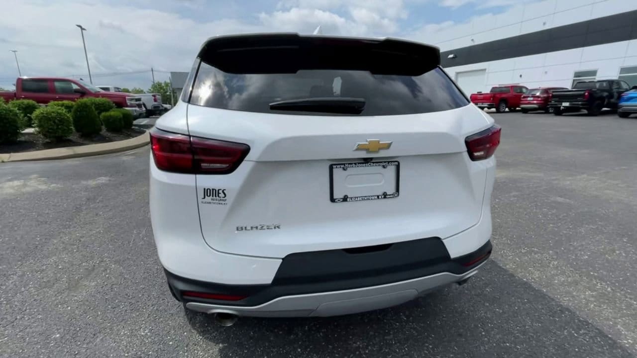 chevrolet blazer 2024 3GNKBCR44RS188397 image chevrolet blazer 2024 3GNKBCR44RS188397 image