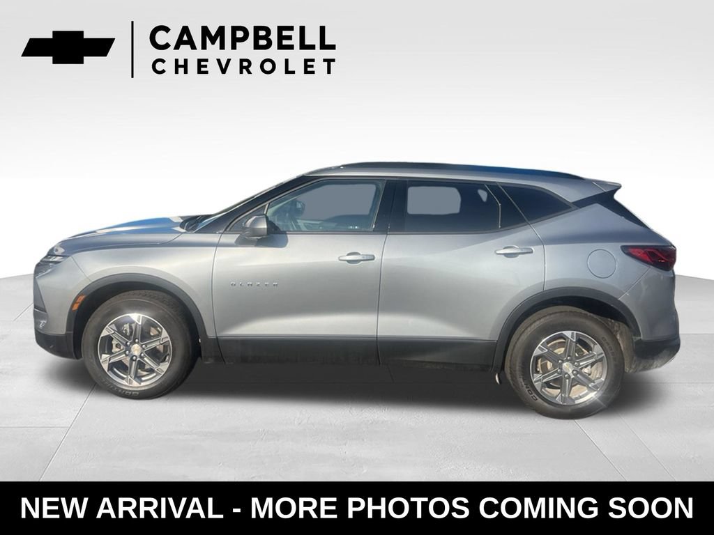 chevrolet blazer 2024 3GNKBCR40RS237577 image chevrolet blazer 2024 3GNKBCR40RS237577 image