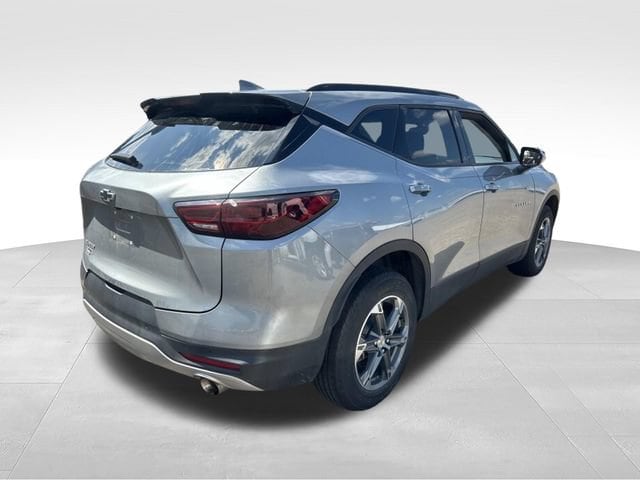 chevrolet blazer 2024 3GNKBCR40RS164887 image chevrolet blazer 2024 3GNKBCR40RS164887 image