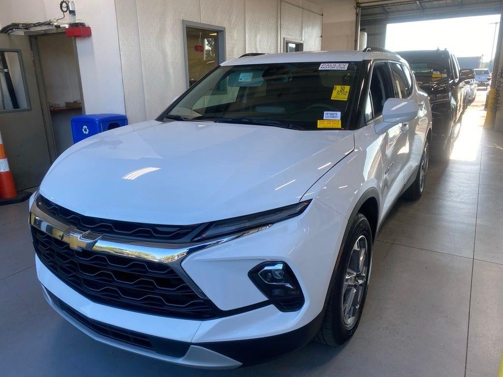 chevrolet blazer 2024 3GNKBCR4XRS284051 image chevrolet blazer 2024 3GNKBCR4XRS284051 image