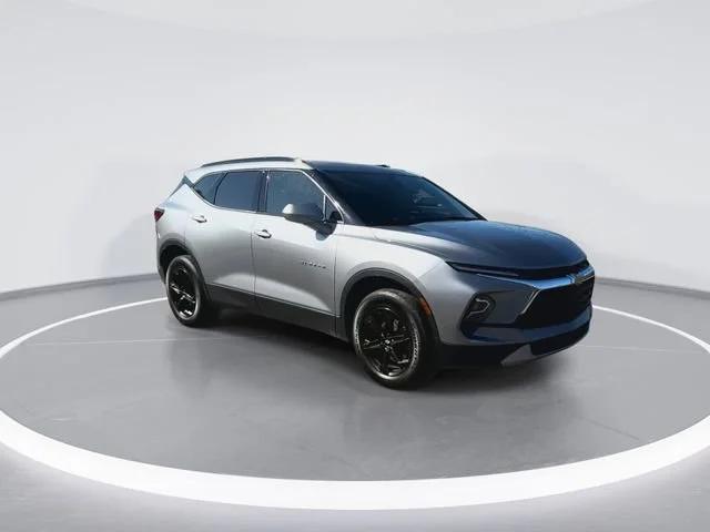 chevrolet blazer 2024 3GNKBCR4XRS137647 image chevrolet blazer 2024 3GNKBCR4XRS137647 image