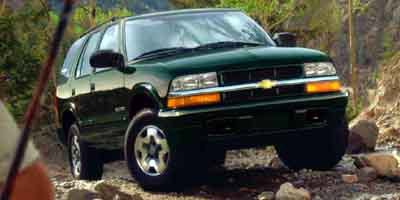 chevrolet blazer 2002 1GNDT13W22K207583 image chevrolet blazer 2002 1GNDT13W22K207583 image