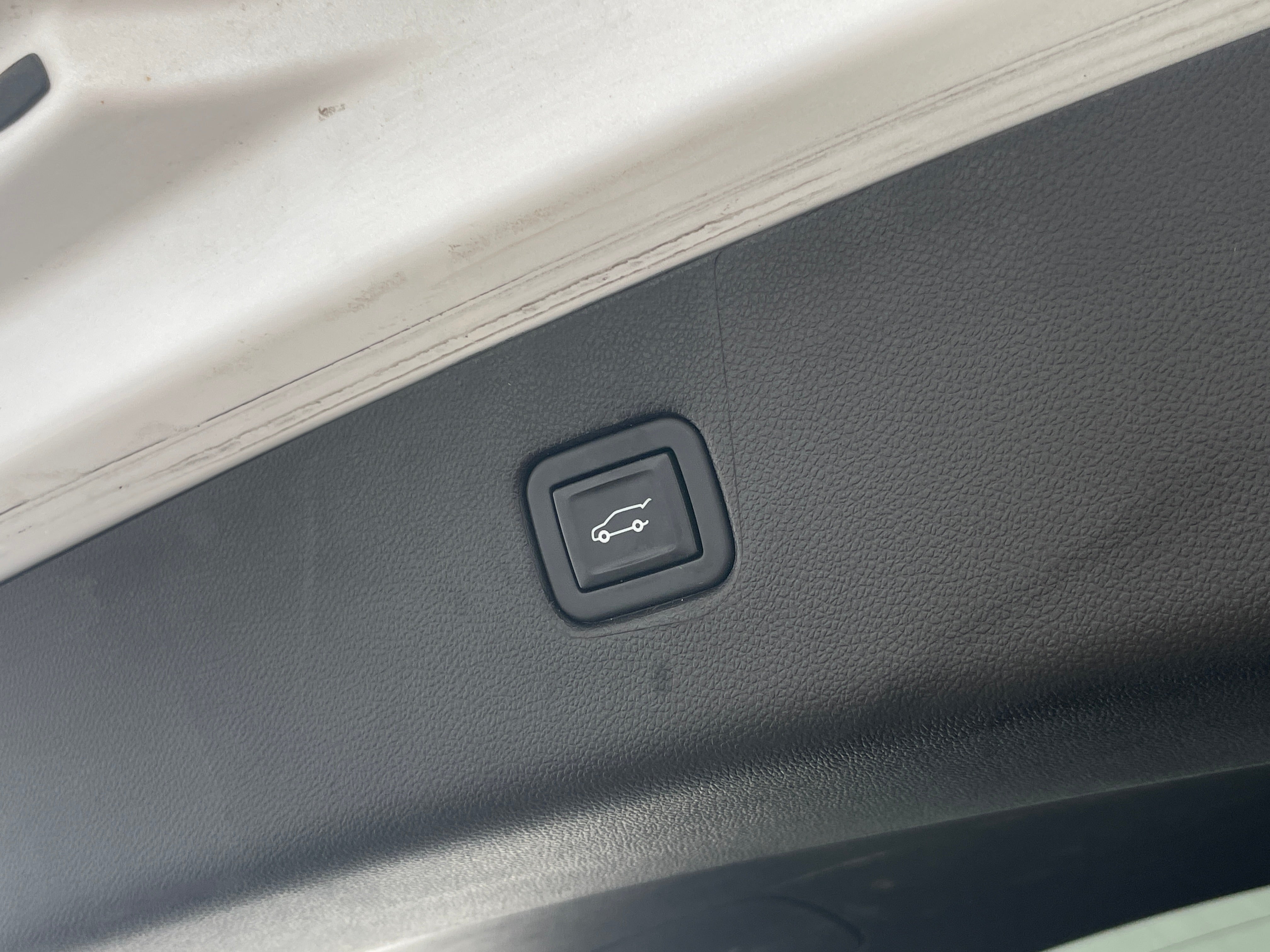 chevrolet blazer 2020 3GNKBJRS9LS667893 image chevrolet blazer 2020 3GNKBJRS9LS667893 image
