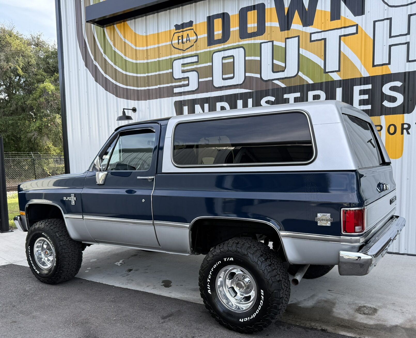 chevrolet blazer 1987 1GNEV18K6HF141965 image chevrolet blazer 1987 1GNEV18K6HF141965 image