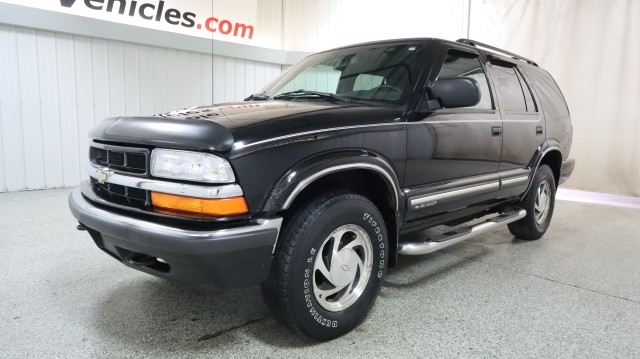 chevrolet blazer 2001 1GNDT13W612220318 image chevrolet blazer 2001 1GNDT13W612220318 image