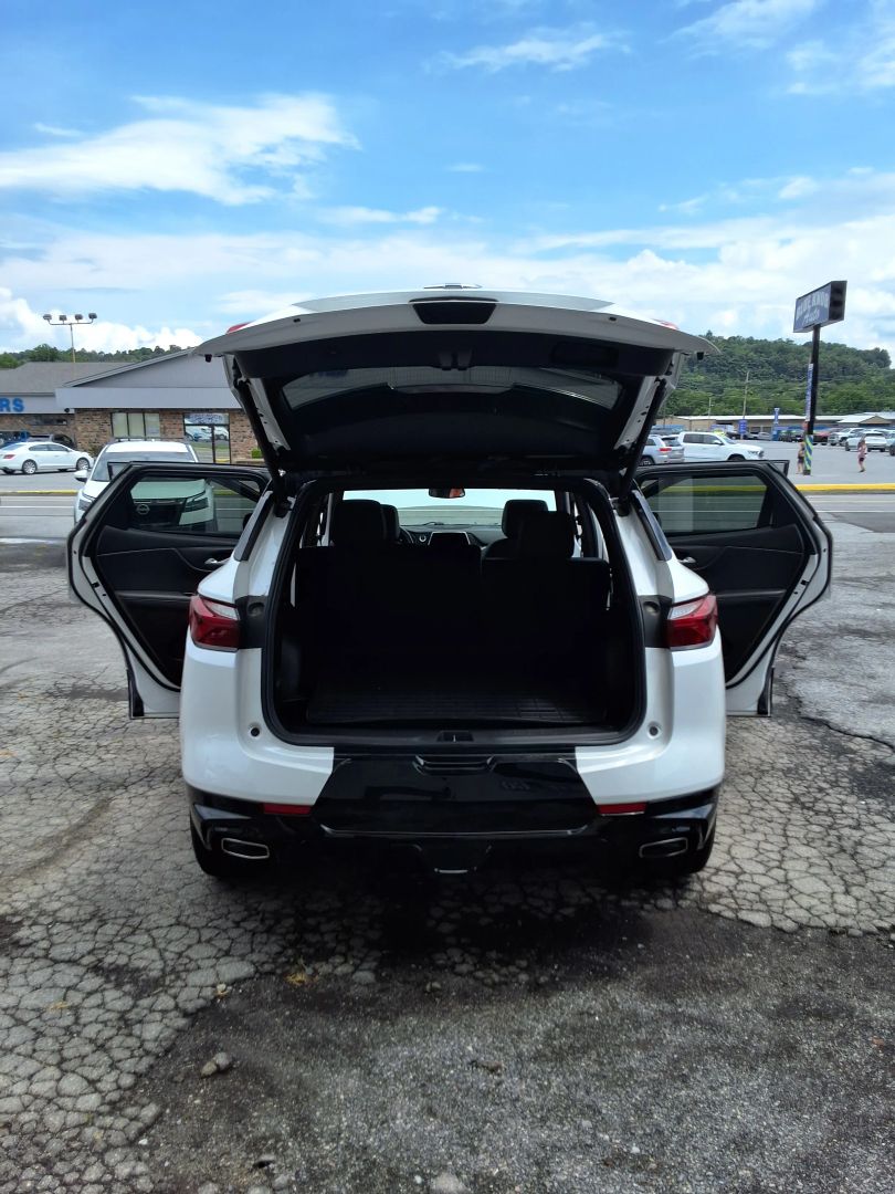 chevrolet blazer 2022 3GNKBKRS8NS165983 image