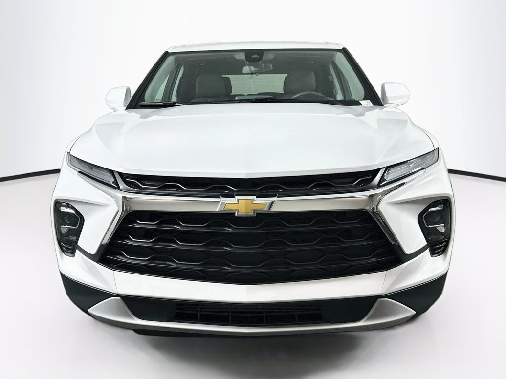 chevrolet blazer 2025 3GNKBCR47SS223200 image chevrolet blazer 2025 3GNKBCR47SS223200 image