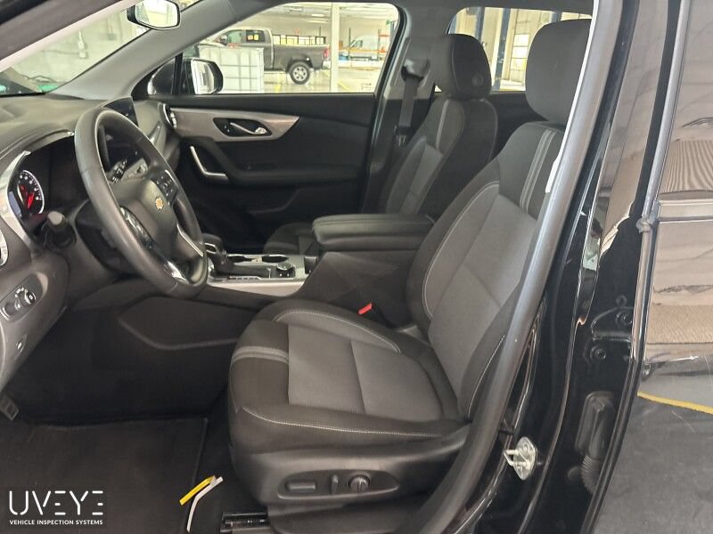 chevrolet blazer 2025 3GNKBCR43SS110795 image chevrolet blazer 2025 3GNKBCR43SS110795 image