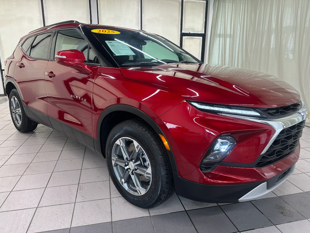 chevrolet blazer 2025 3GNKBDR4XSS241471 image chevrolet blazer 2025 3GNKBDR4XSS241471 image