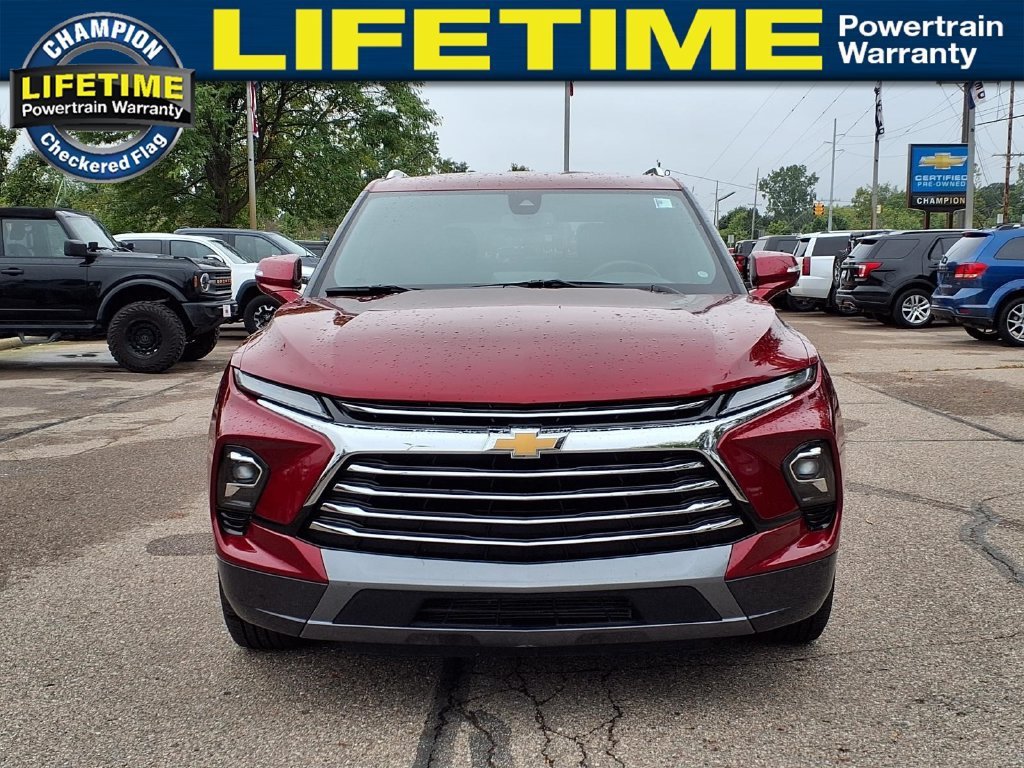 chevrolet blazer 2025 3GNKBLRS1SS115878 image chevrolet blazer 2025 3GNKBLRS1SS115878 image