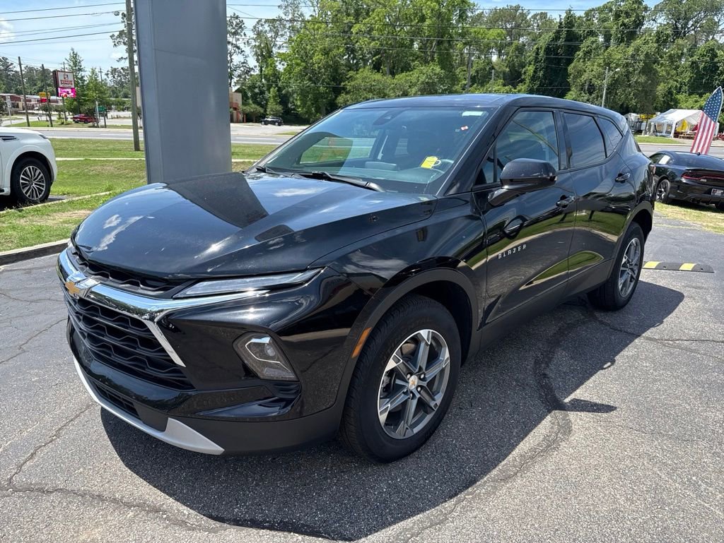 chevrolet blazer 2025 3GNKBCR4XSS246034 image chevrolet blazer 2025 3GNKBCR4XSS246034 image