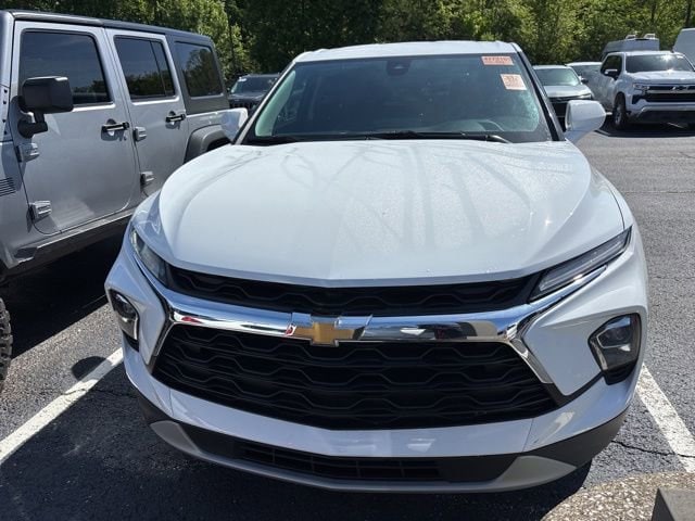 chevrolet blazer 2025 3GNKBCR41SS262719 image chevrolet blazer 2025 3GNKBCR41SS262719 image