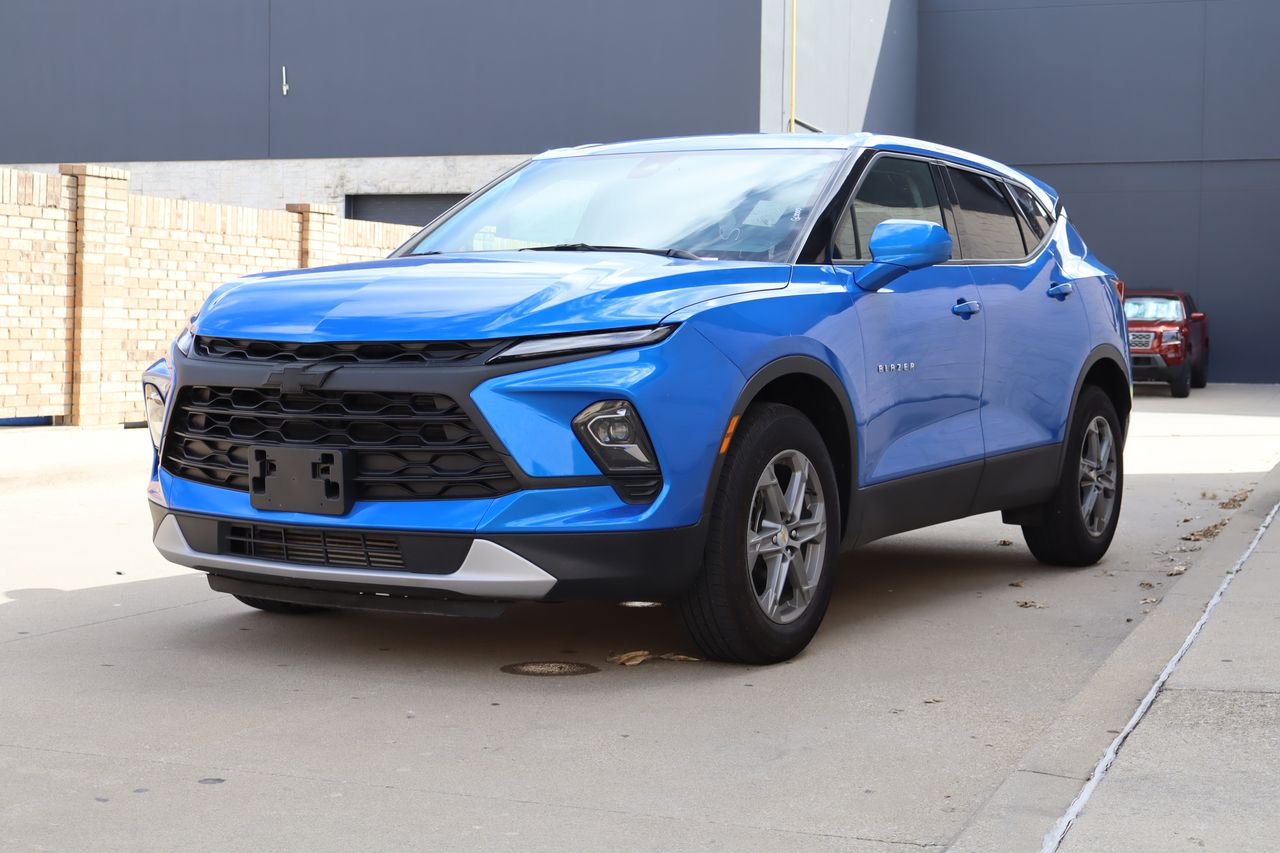chevrolet blazer 2025 3GNKBCR42SS185472 image chevrolet blazer 2025 3GNKBCR42SS185472 image