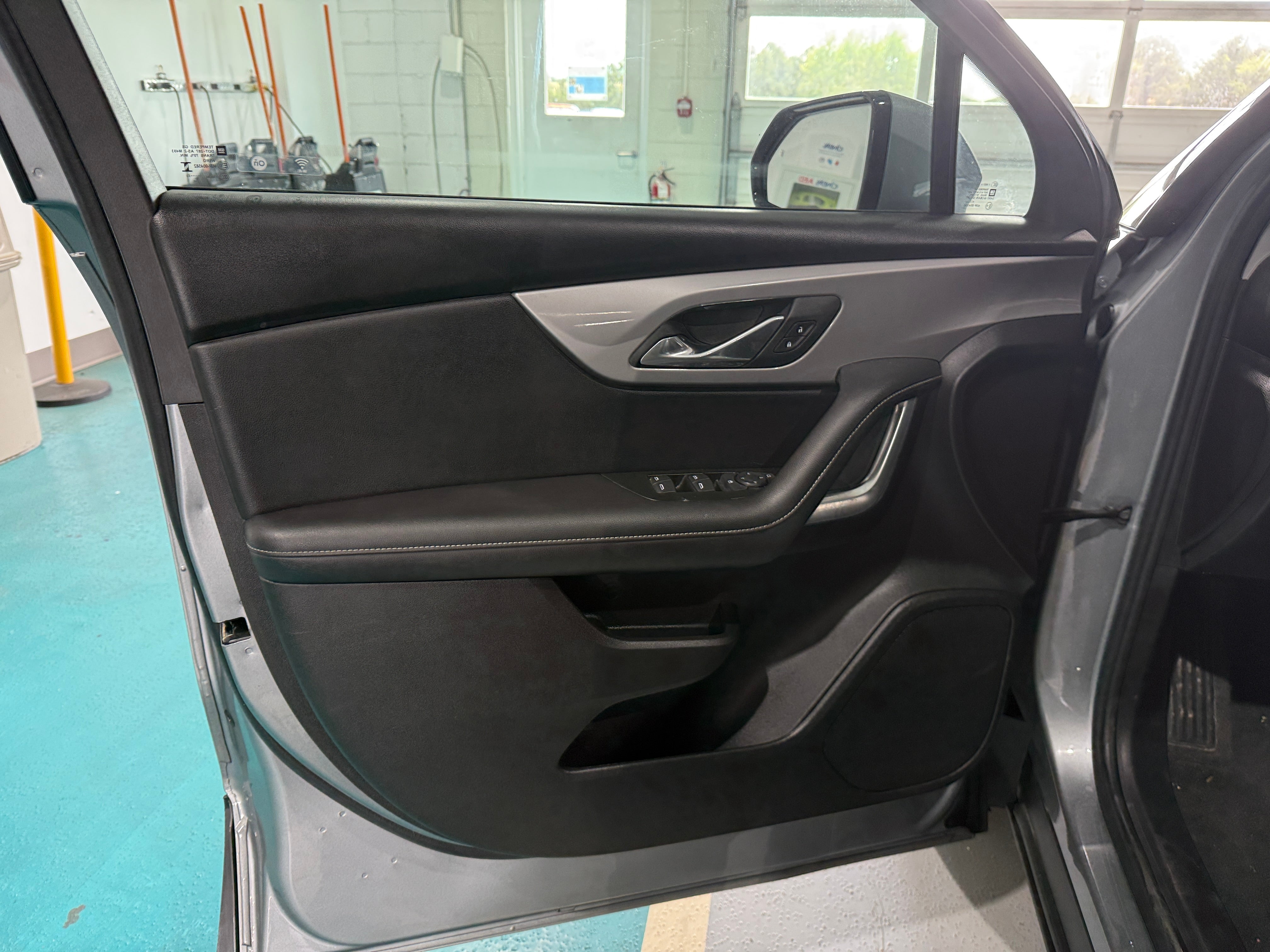 chevrolet blazer 2025 3GNKBCR43SS186842 image chevrolet blazer 2025 3GNKBCR43SS186842 image