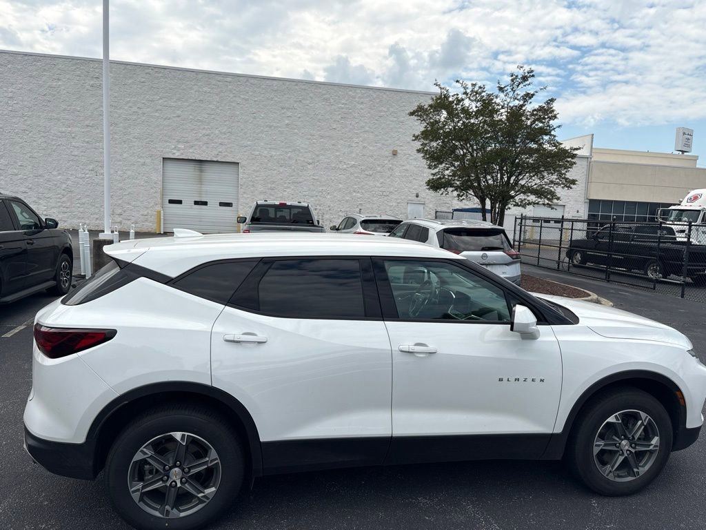 chevrolet blazer 2025 3GNKBCR43SS134658 image chevrolet blazer 2025 3GNKBCR43SS134658 image
