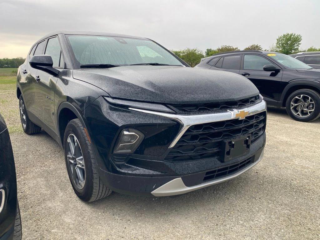 chevrolet blazer 2025 3GNKBHR41SS238935 image chevrolet blazer 2025 3GNKBHR41SS238935 image