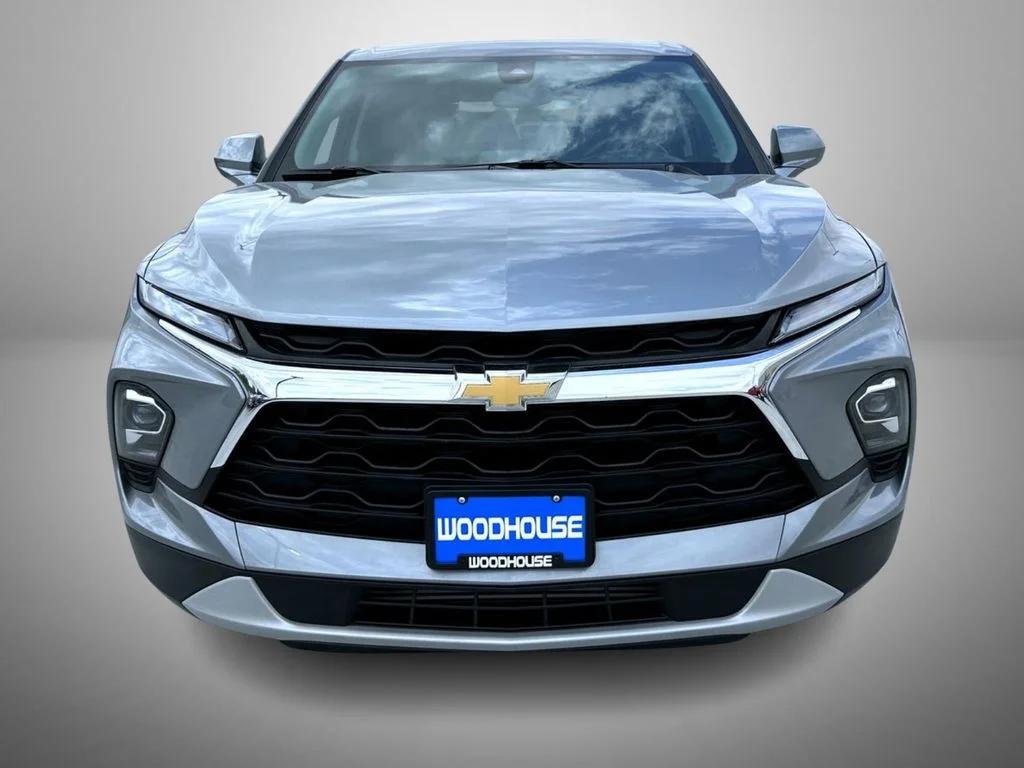 chevrolet blazer 2025 3GNKBHR47SS232878 image chevrolet blazer 2025 3GNKBHR47SS232878 image