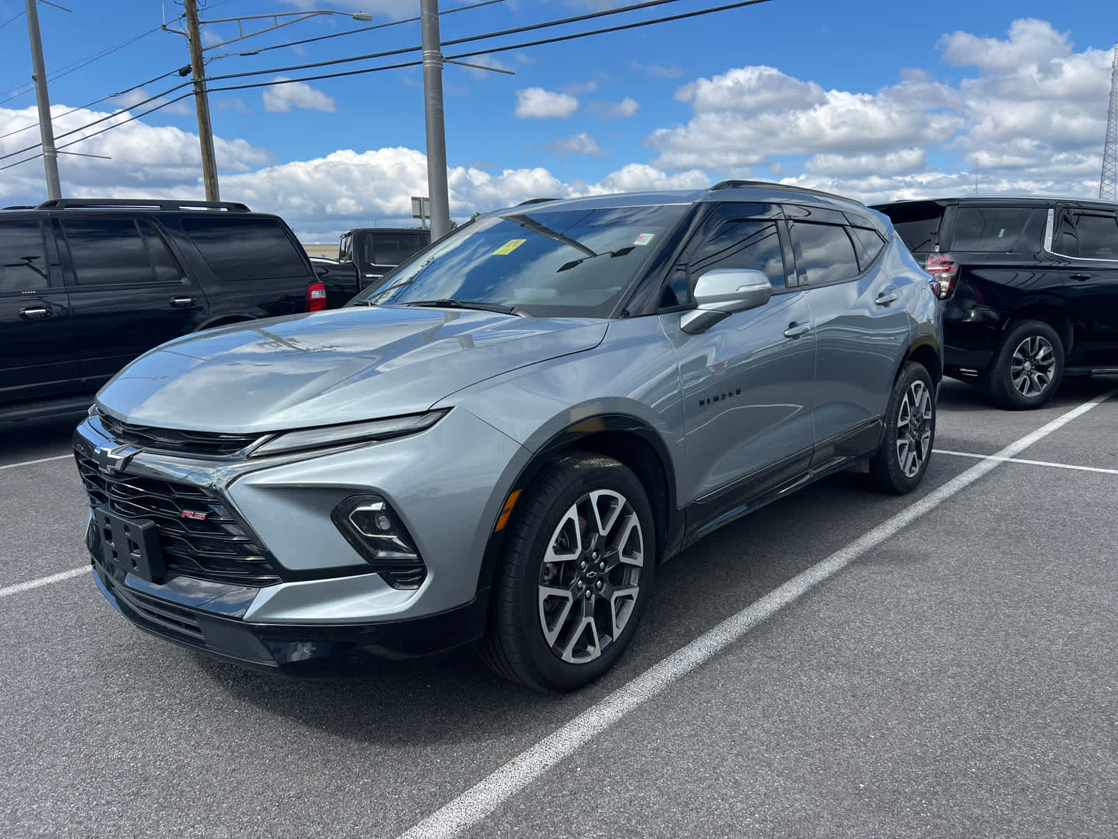 chevrolet blazer 2025 3GNKBERS6SS103334 image chevrolet blazer 2025 3GNKBERS6SS103334 image