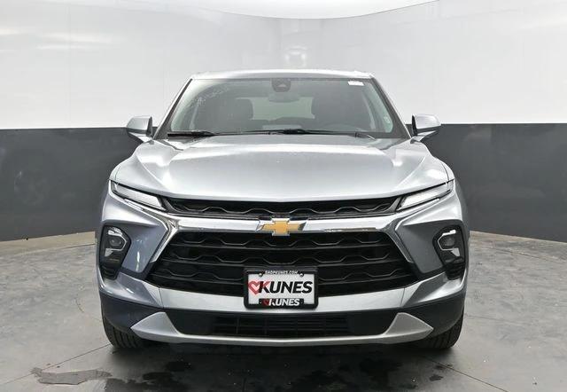 chevrolet blazer 2025 3GNKBHR4XSS231353 image chevrolet blazer 2025 3GNKBHR4XSS231353 image