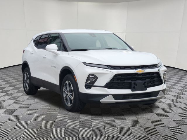 chevrolet blazer 2025 3GNKBCR48SS134588 image chevrolet blazer 2025 3GNKBCR48SS134588 image