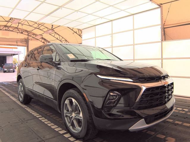 chevrolet blazer 2025 3GNKBCR49SS245859 image chevrolet blazer 2025 3GNKBCR49SS245859 image