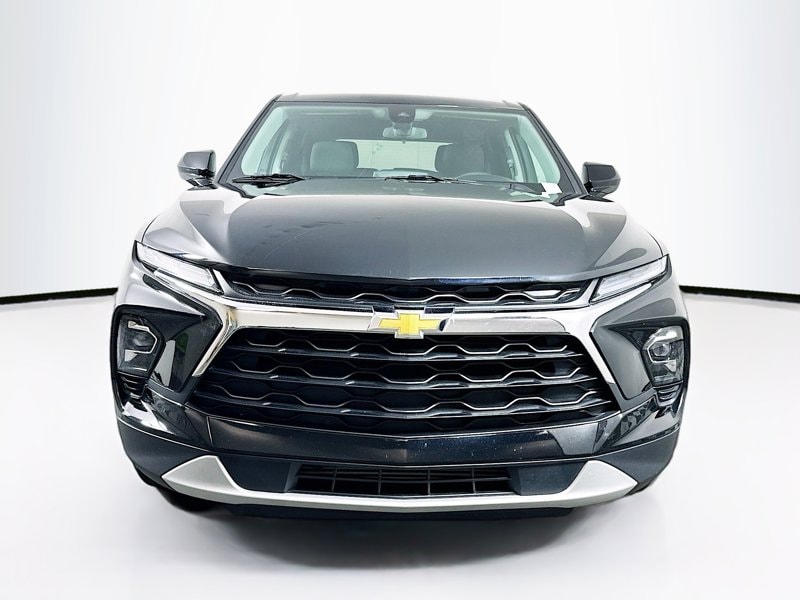 chevrolet blazer 2025 3GNKBCR49SS236109 image chevrolet blazer 2025 3GNKBCR49SS236109 image
