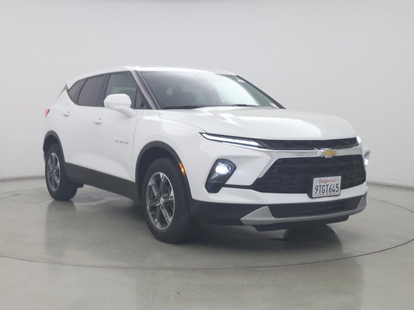 chevrolet blazer 2025 3GNKBCR40SS266101 image chevrolet blazer 2025 3GNKBCR40SS266101 image