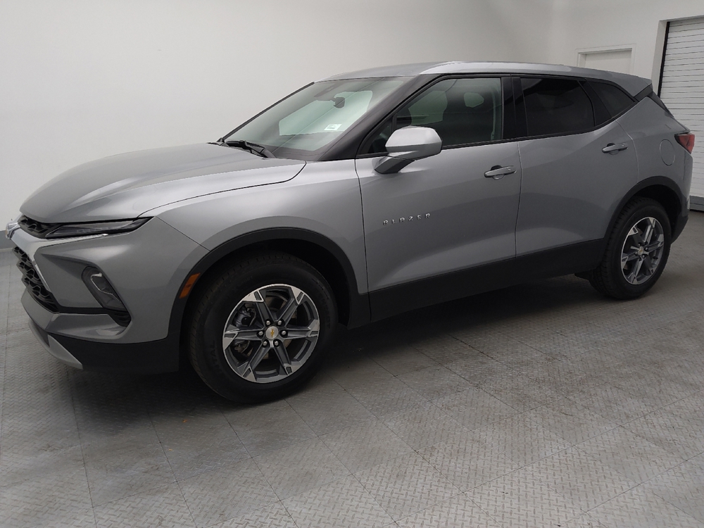 chevrolet blazer 2025 3GNKBCR48SS237011 image chevrolet blazer 2025 3GNKBCR48SS237011 image