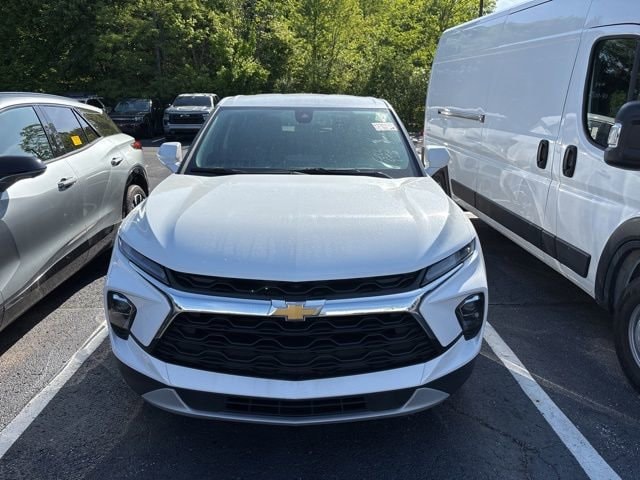 chevrolet blazer 2025 3GNKBCR42SS199534 image chevrolet blazer 2025 3GNKBCR42SS199534 image