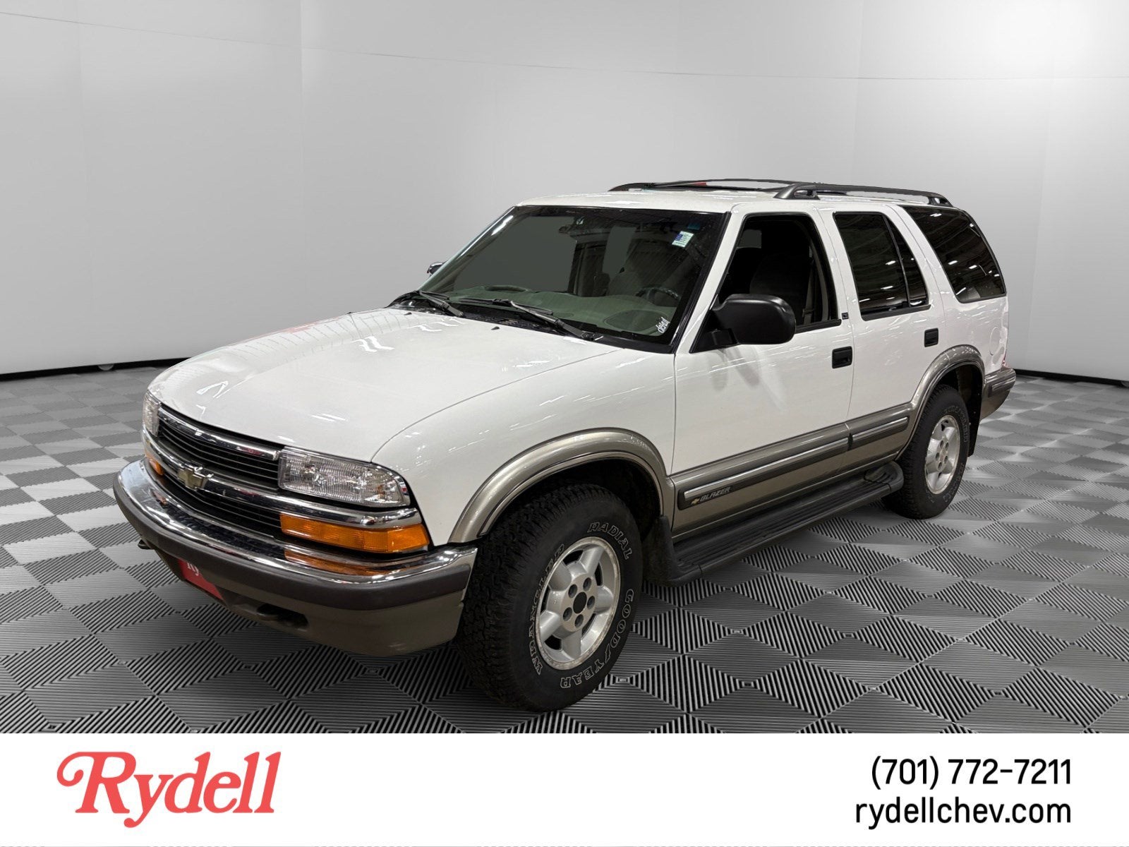 chevrolet blazer 1999 1GNDT13W6X2209277 image chevrolet blazer 1999 1GNDT13W6X2209277 image