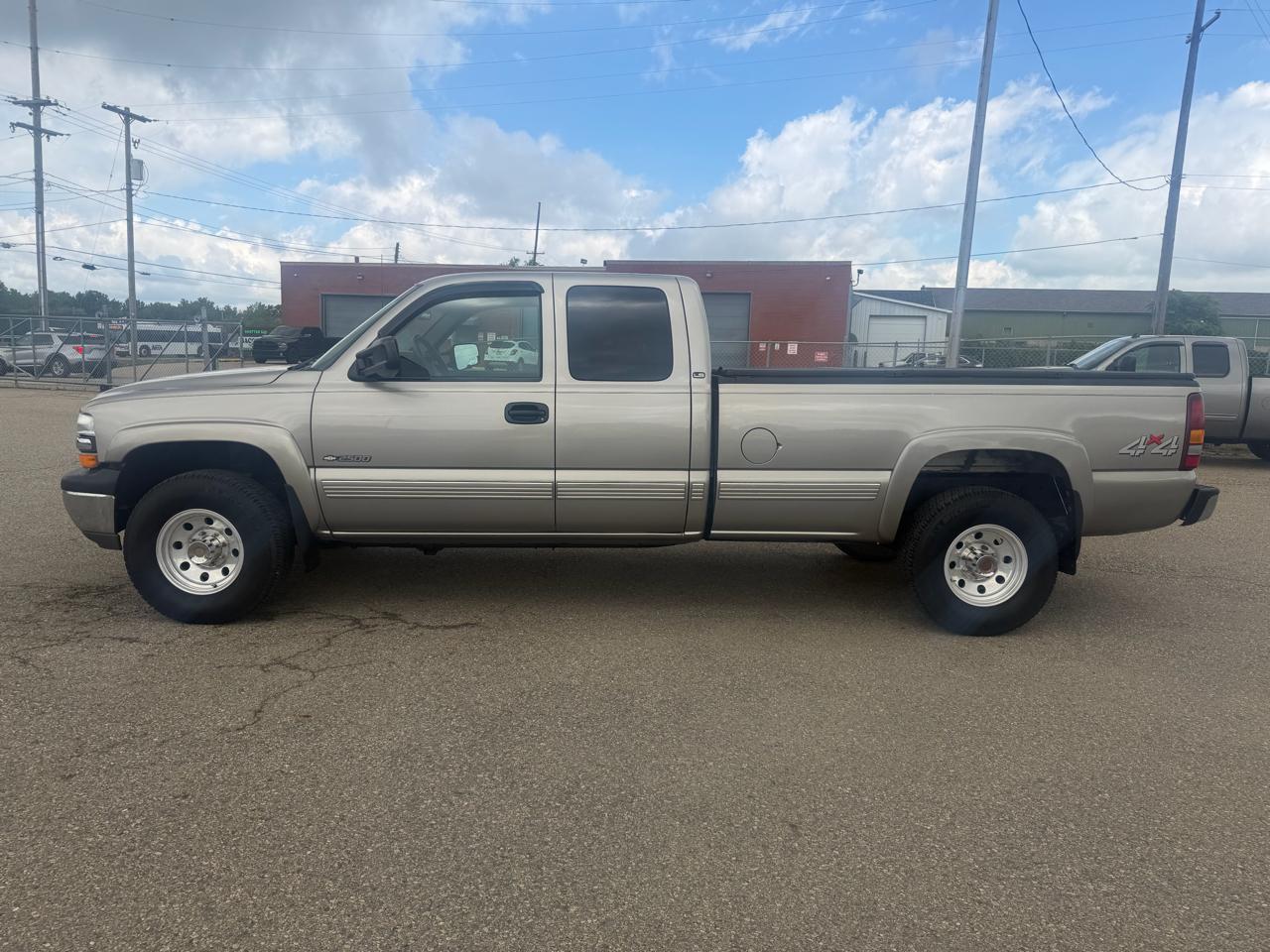 chevrolet silverado 2000 1GCGK29U5YE350345 image chevrolet silverado 2000 1GCGK29U5YE350345 image