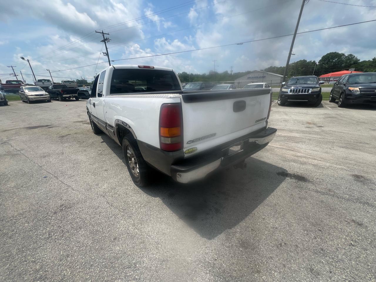 chevrolet silverado 2000 2GCEC19TXY1282793 image chevrolet silverado 2000 2GCEC19TXY1282793 image