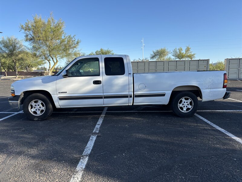 chevrolet silverado 2001 1GCEC19T51E206273 image chevrolet silverado 2001 1GCEC19T51E206273 image