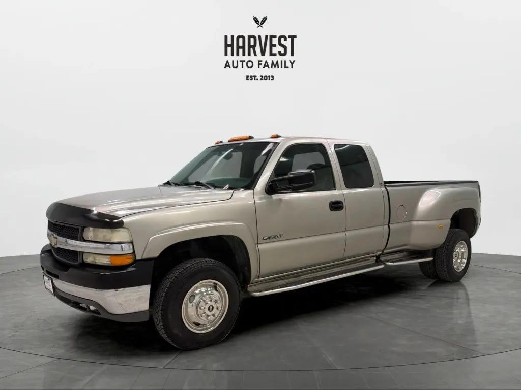 chevrolet silverado 2001 1GCJK39G01E302652 image chevrolet silverado 2001 1GCJK39G01E302652 image