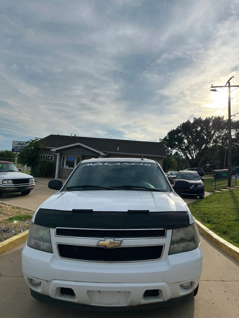 chevrolet avalanche 2008 3GNEC12088G182643 image chevrolet avalanche 2008 3GNEC12088G182643 image