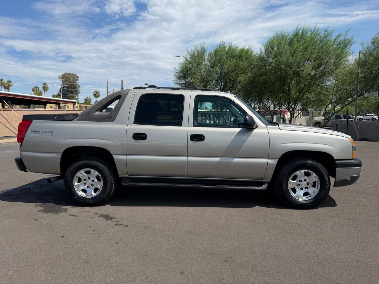 chevrolet avalanche 2004 3GNEC12T34G280905 image chevrolet avalanche 2004 3GNEC12T34G280905 image