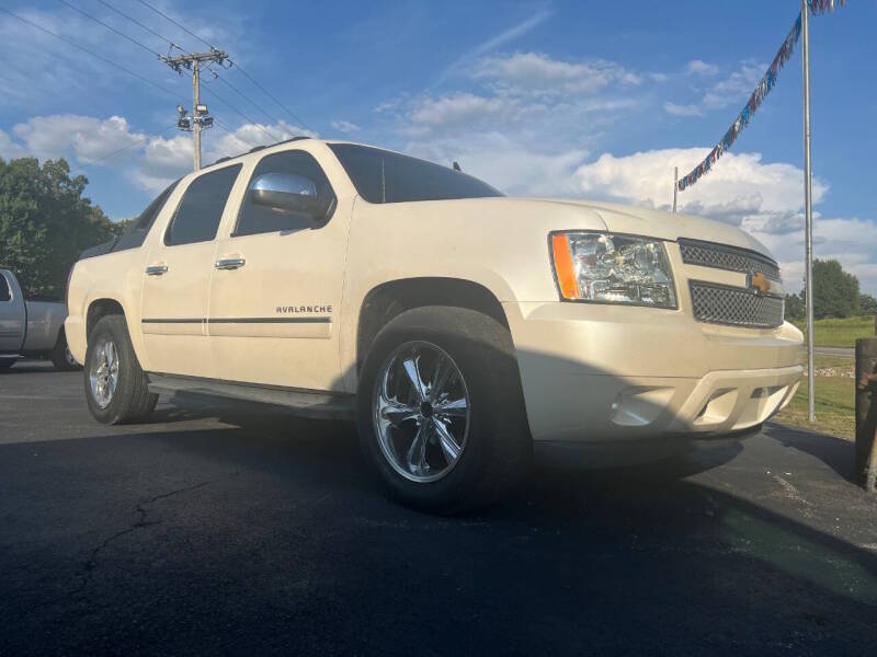 chevrolet avalanche 2011 3GNMCGE05BG114494 image chevrolet avalanche 2011 3GNMCGE05BG114494 image