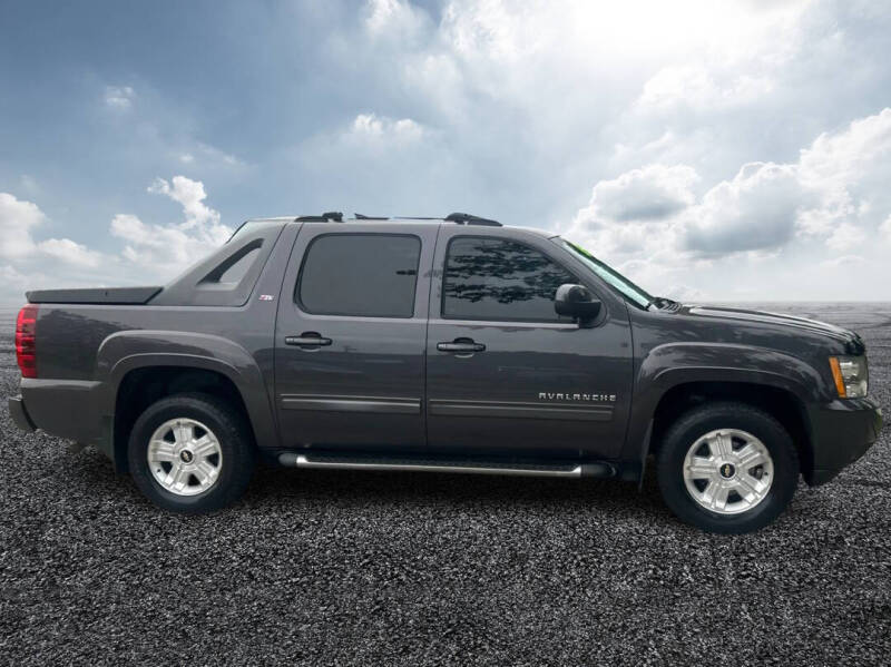 chevrolet avalanche 2011 3GNTKFE33BG301641 image chevrolet avalanche 2011 3GNTKFE33BG301641 image