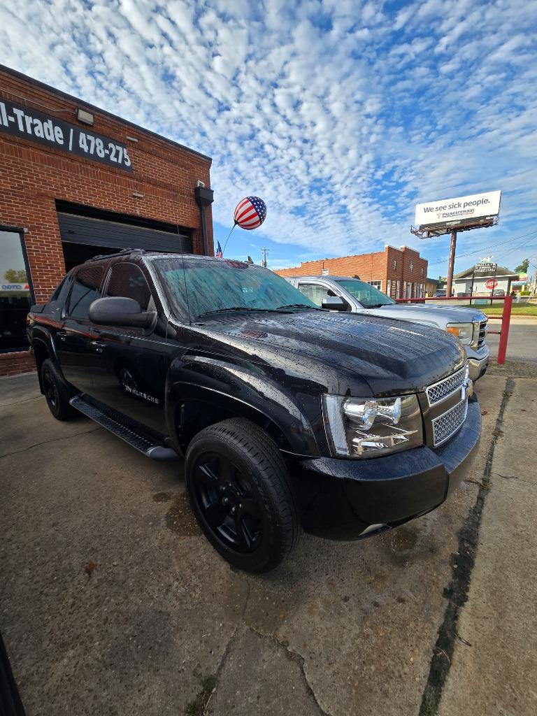 chevrolet avalanche 2011 3GNTKFE30BG193138 image chevrolet avalanche 2011 3GNTKFE30BG193138 image