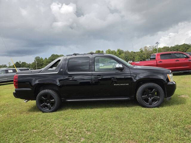 chevrolet avalanche 2011 3GNMCFE01BG372733 image chevrolet avalanche 2011 3GNMCFE01BG372733 image