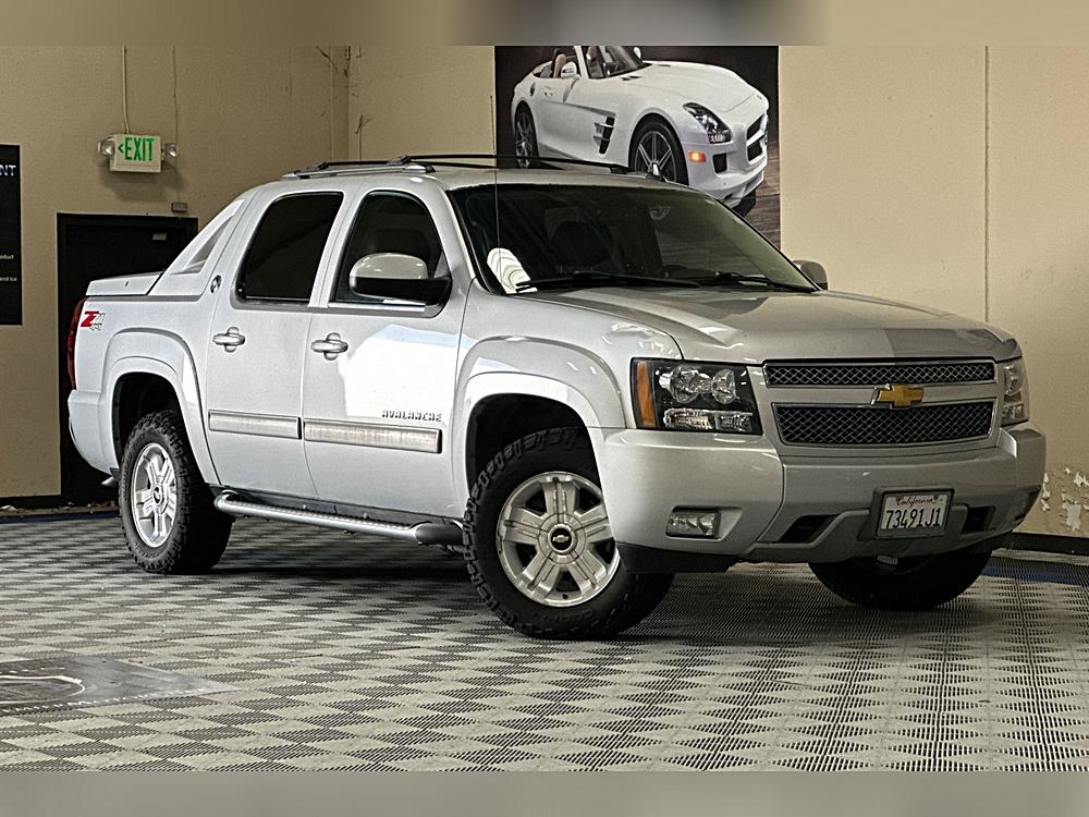 chevrolet avalanche 2013 3GNTKFE71DG323949 image chevrolet avalanche 2013 3GNTKFE71DG323949 image