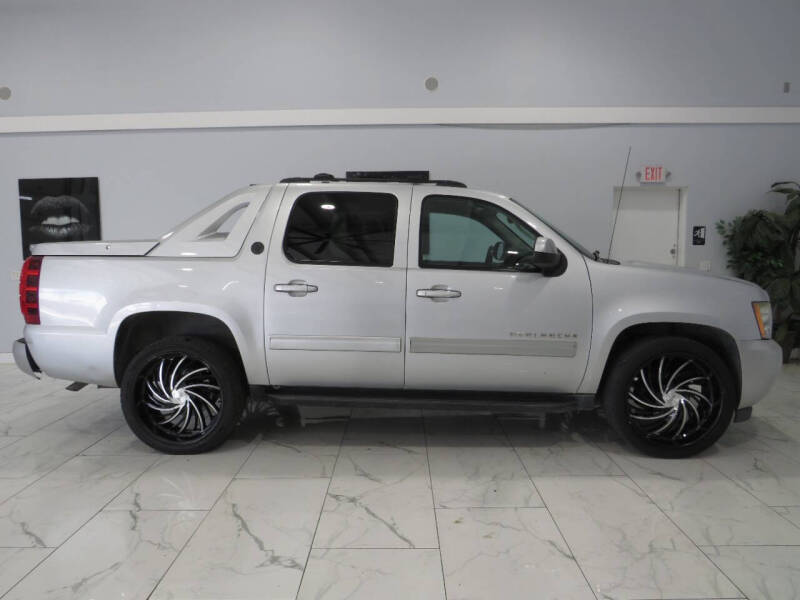 chevrolet avalanche 2013 3GNMCEE06DG294348 image chevrolet avalanche 2013 3GNMCEE06DG294348 image
