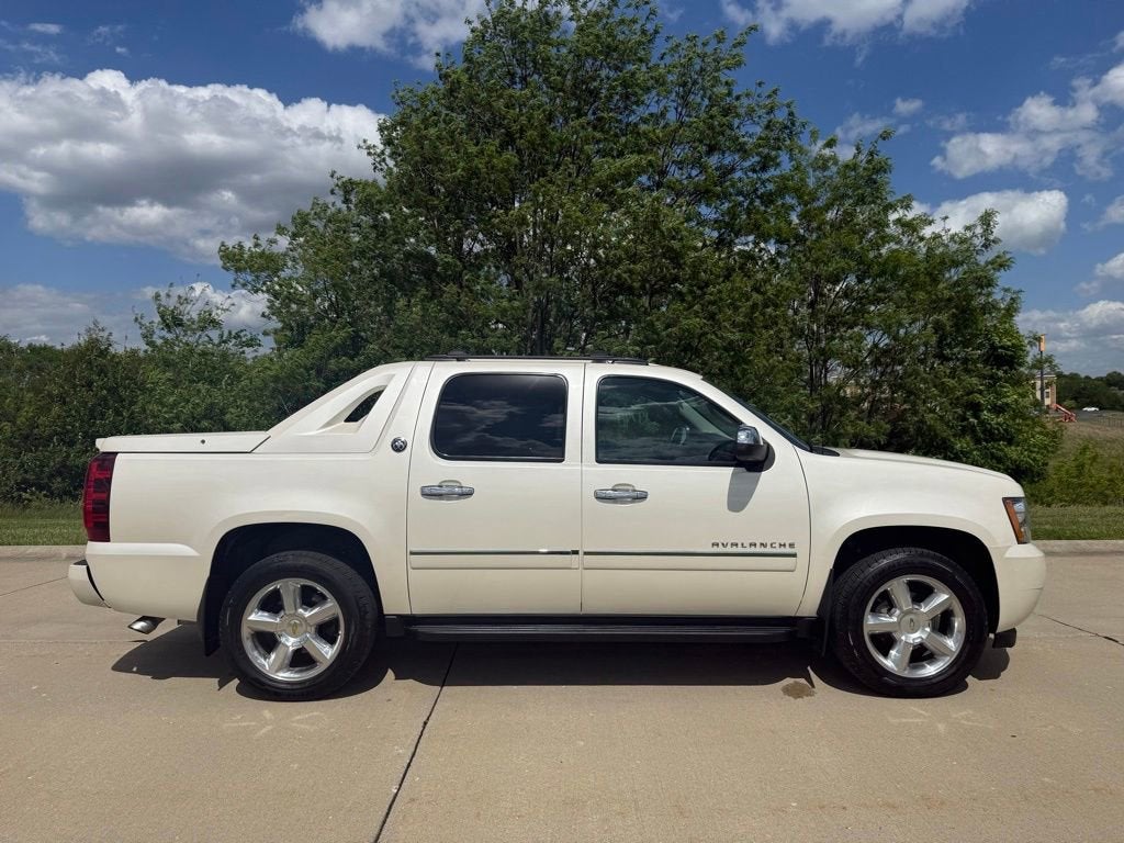 chevrolet avalanche 2013 3GNTKGE70DG312253 image chevrolet avalanche 2013 3GNTKGE70DG312253 image