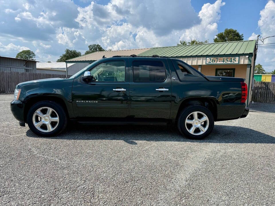 chevrolet avalanche 2013 3GNMCFE05DG335817 image chevrolet avalanche 2013 3GNMCFE05DG335817 image