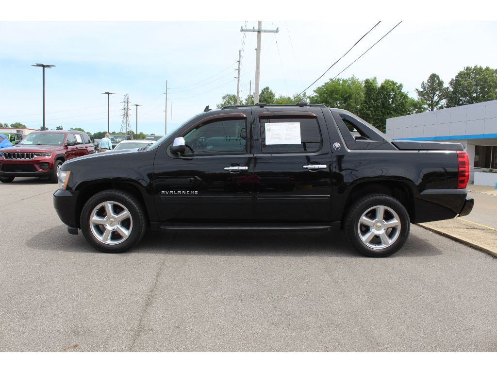 chevrolet avalanche 2013 3GNMCFE08DG227773 image chevrolet avalanche 2013 3GNMCFE08DG227773 image