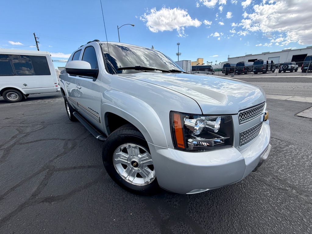 chevrolet avalanche 2013 3GNTKFE71DG152605 image chevrolet avalanche 2013 3GNTKFE71DG152605 image